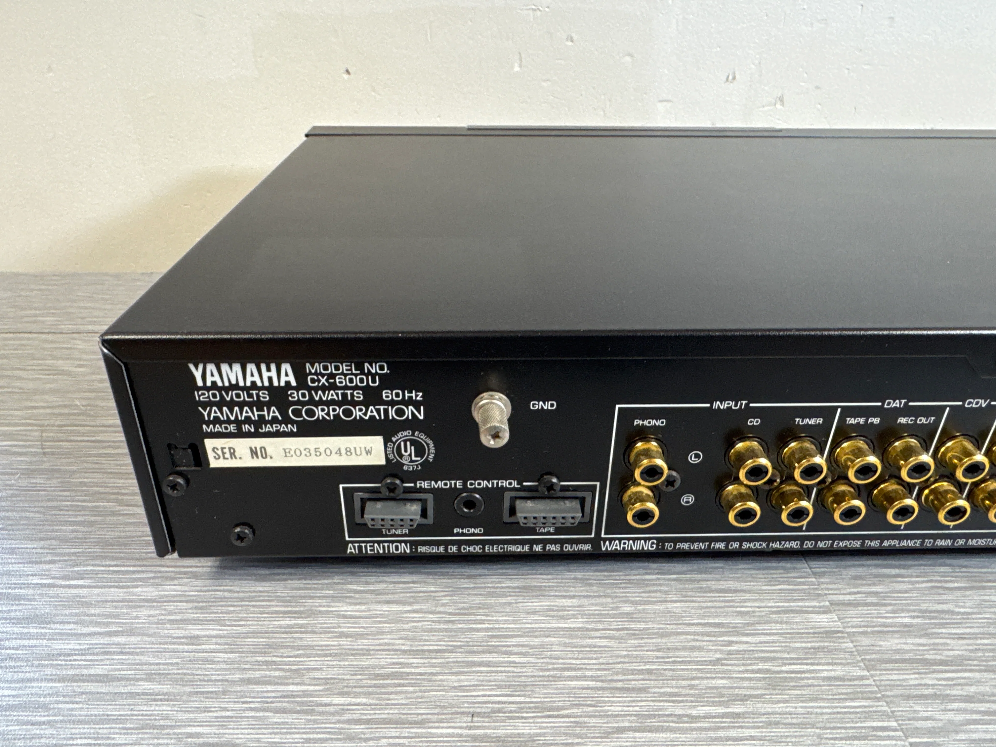 Yamaha 600U Stereo Preamplifier * Remote * Manual - Image 9