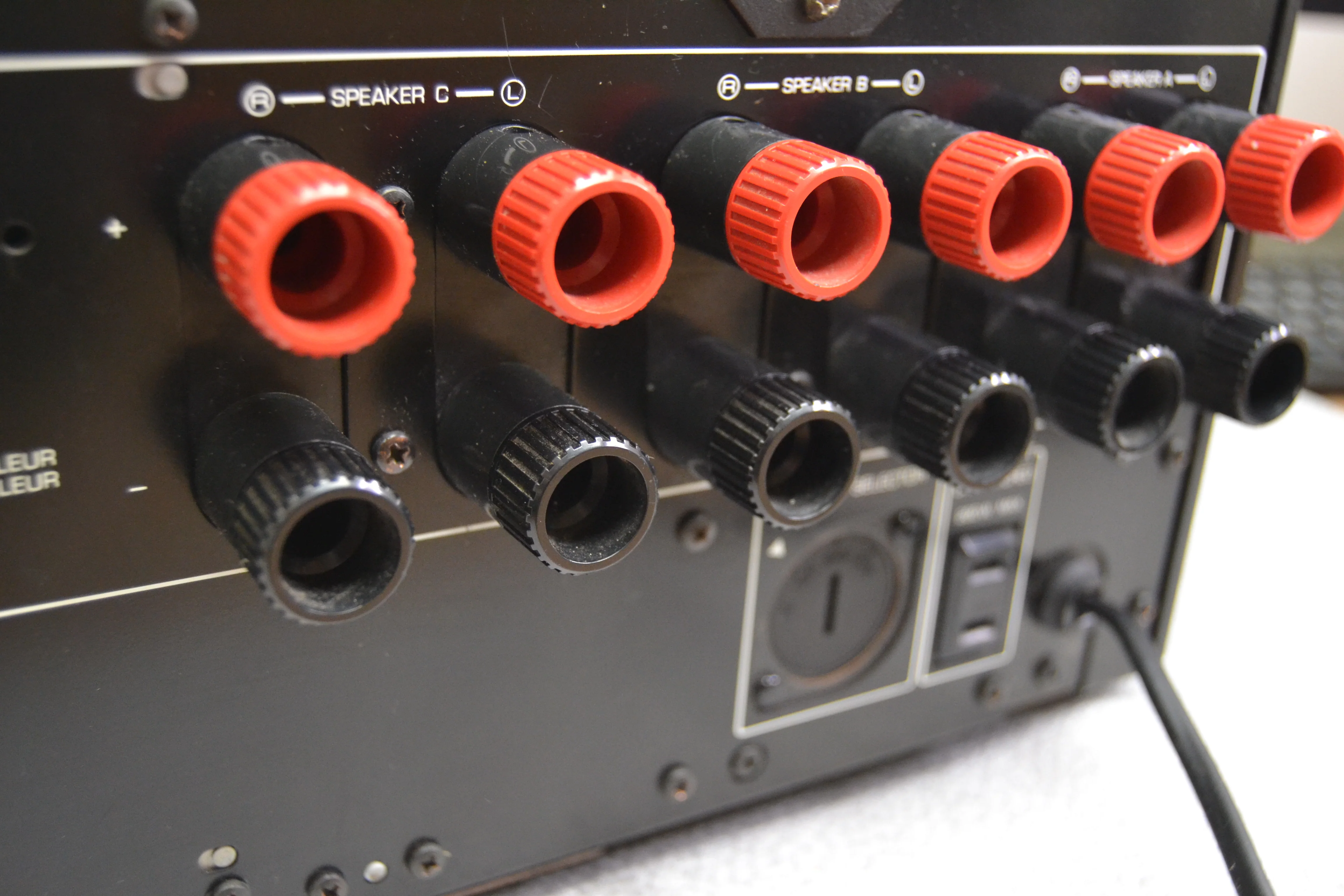 Yamaha M-80 Stereo Power Amplifier * 250W RMS * 1984 - Image 15