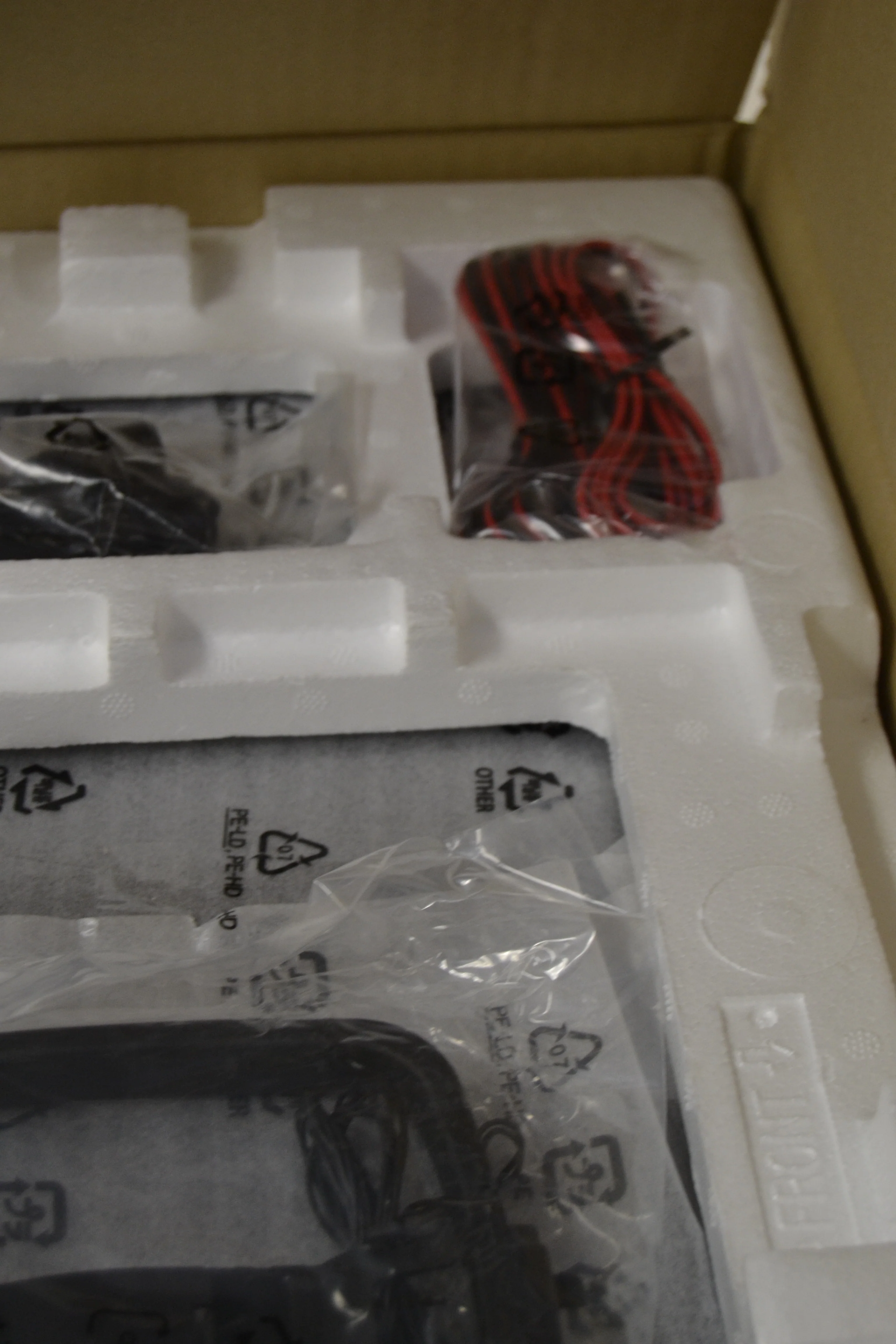 Yamaha MCR-B043 Micro Component System * New Open Box * BLACK - Image 6