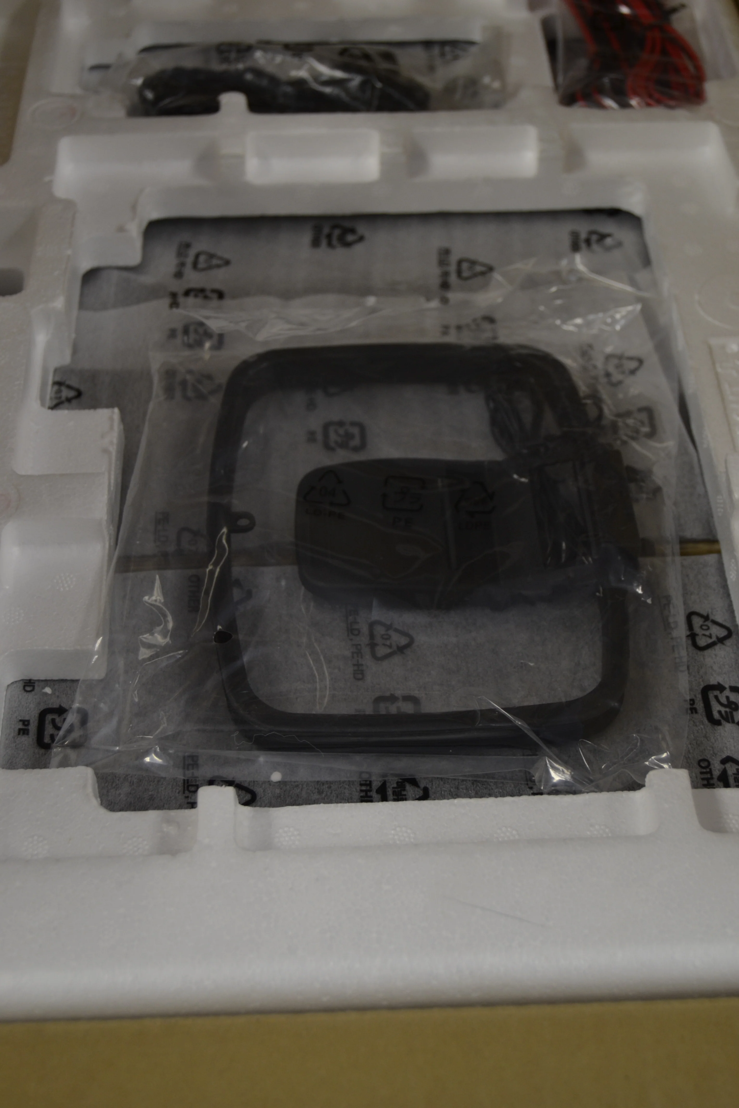 Yamaha MCR-B043 Micro Component System * New Open Box * BLACK - Image 7