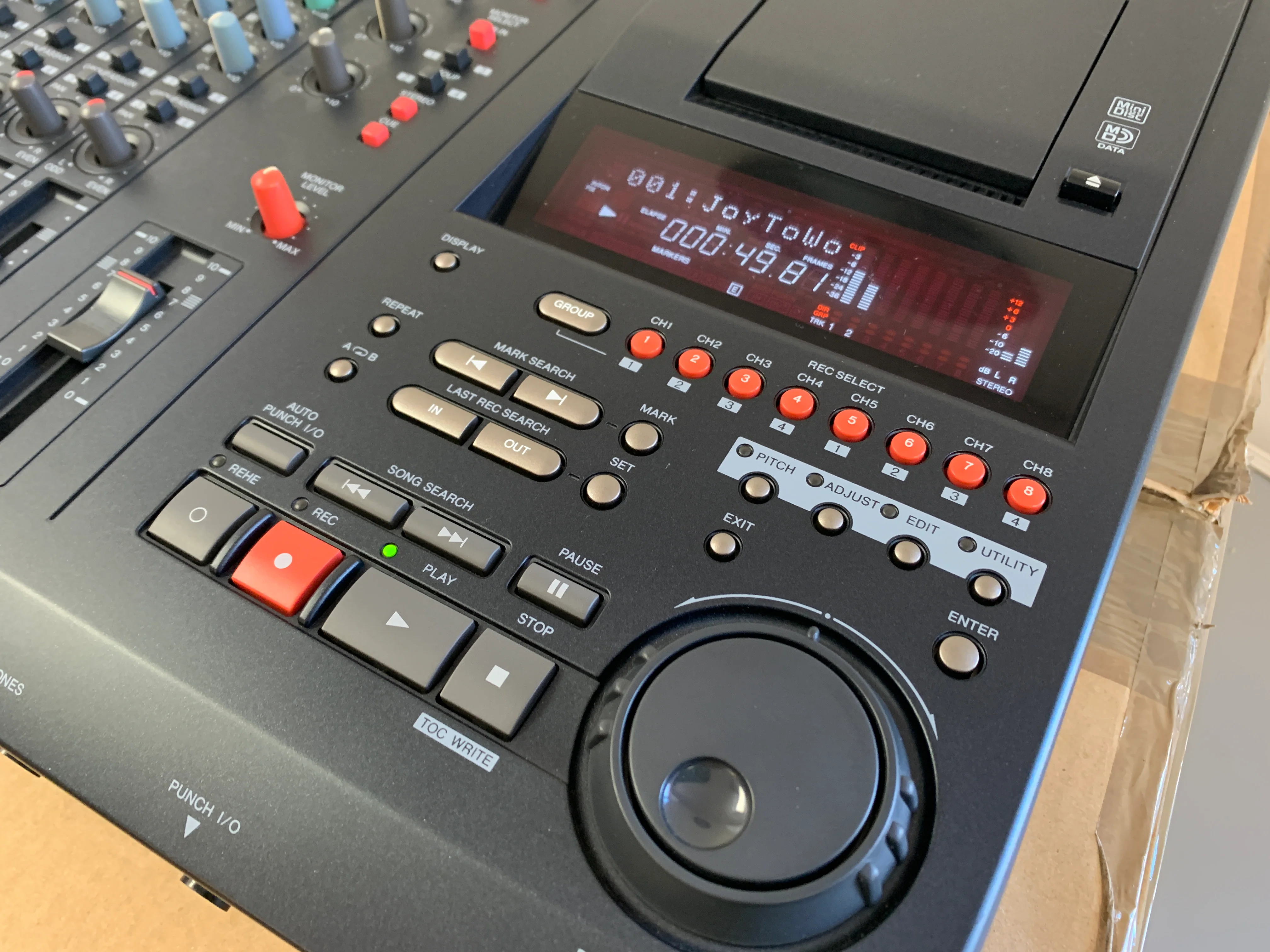 Yamaha MD8 Multi-Track Minidisc Recorder * Original Box * Manuals - Image 10