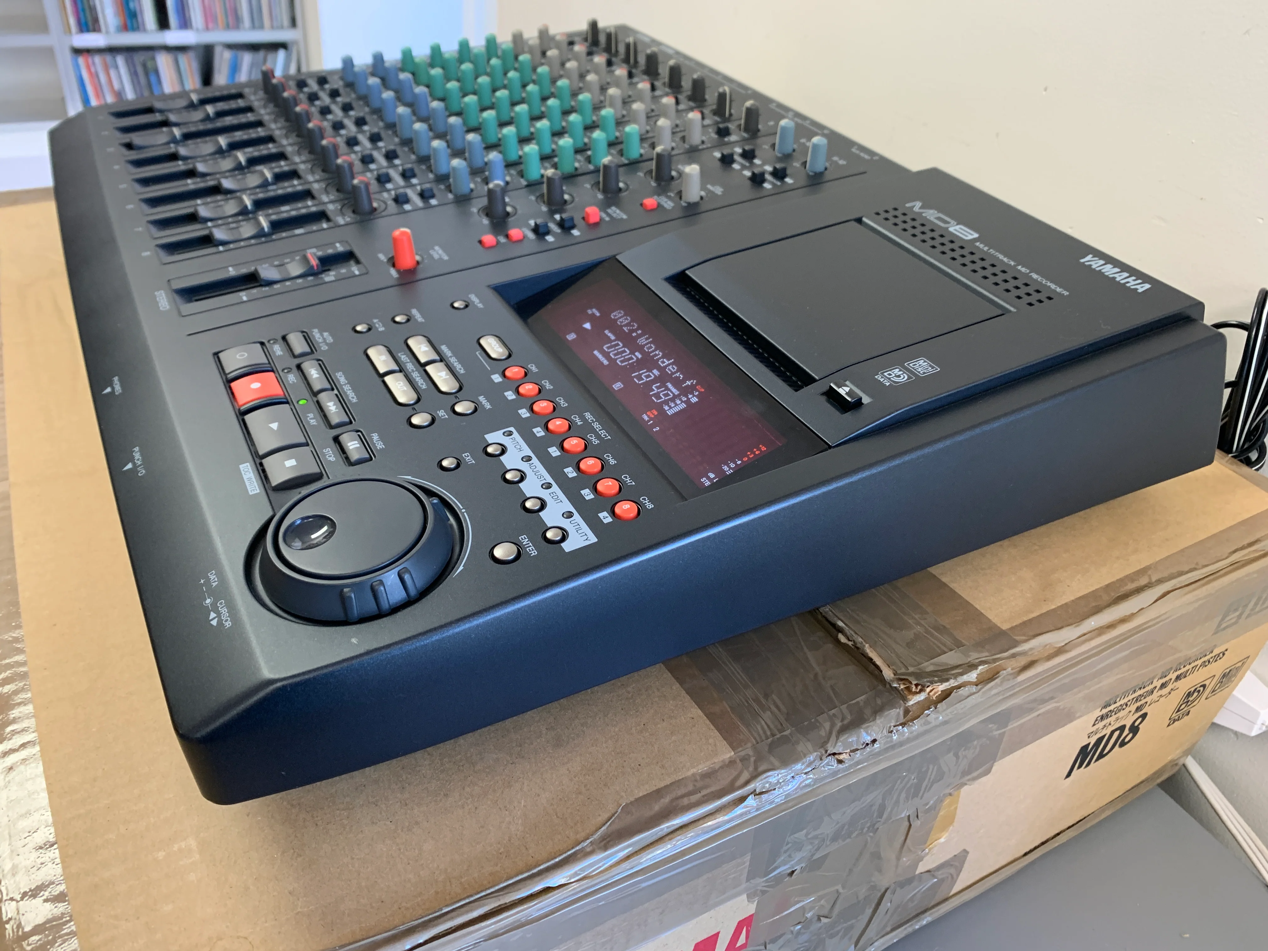 Yamaha MD8 Multi-Track Minidisc Recorder * Original Box * Manuals - Image 15