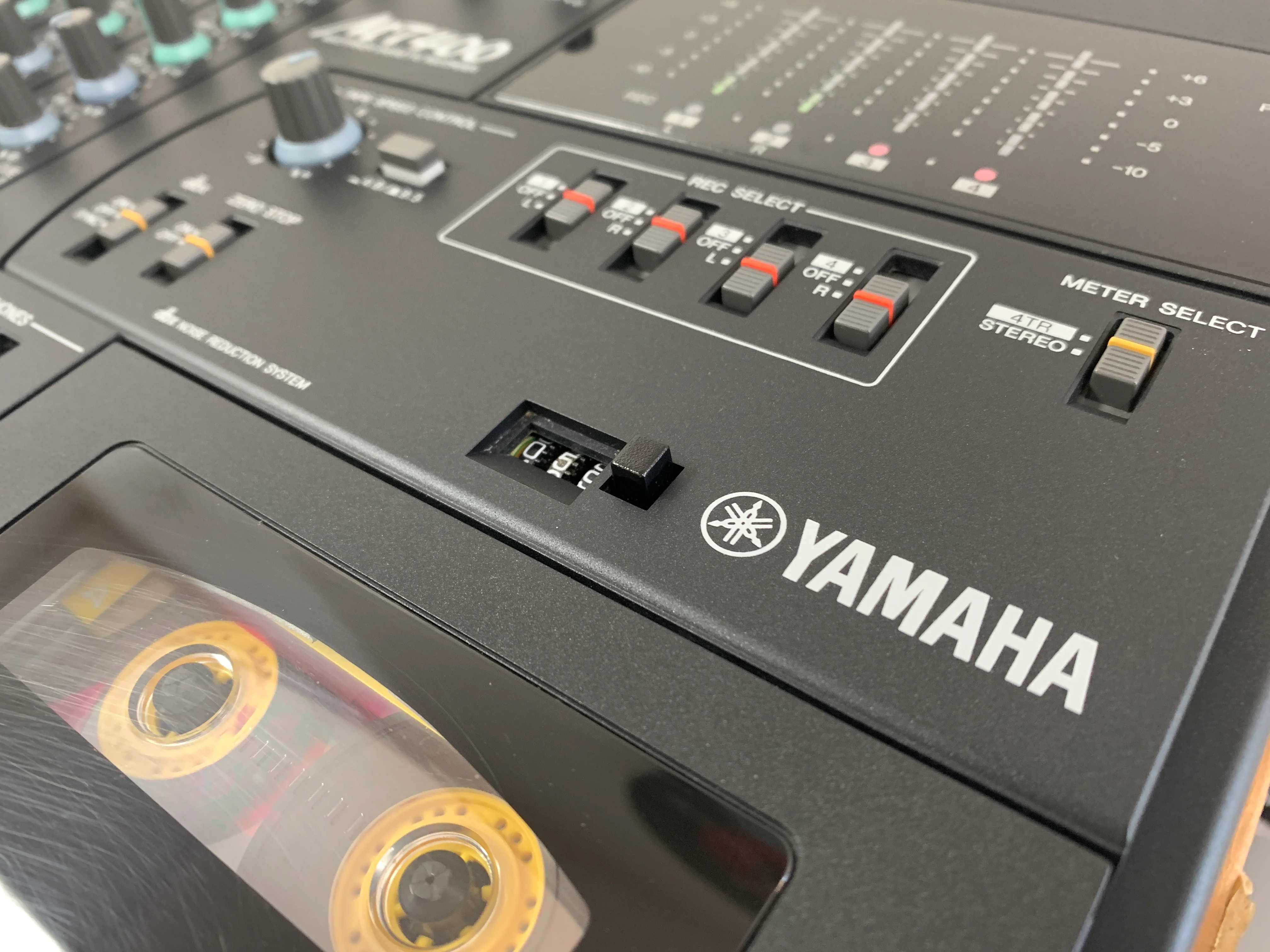 Yamaha MT400 Multitrack Cassette Recorder - Image 11