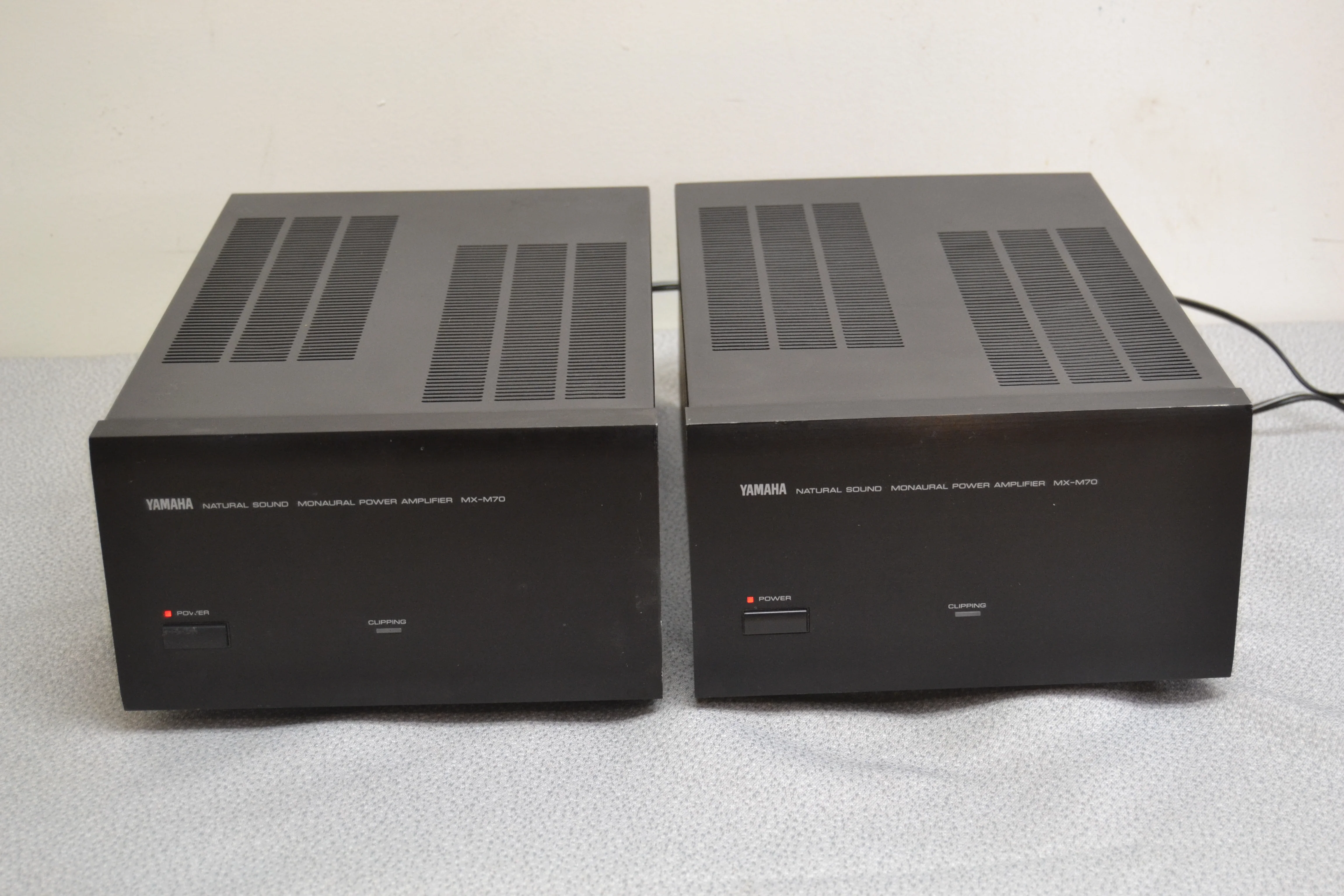 Yamaha MX-M70 Monaural Power Amplifier (1989) * Set of 2 * Fully Serviced