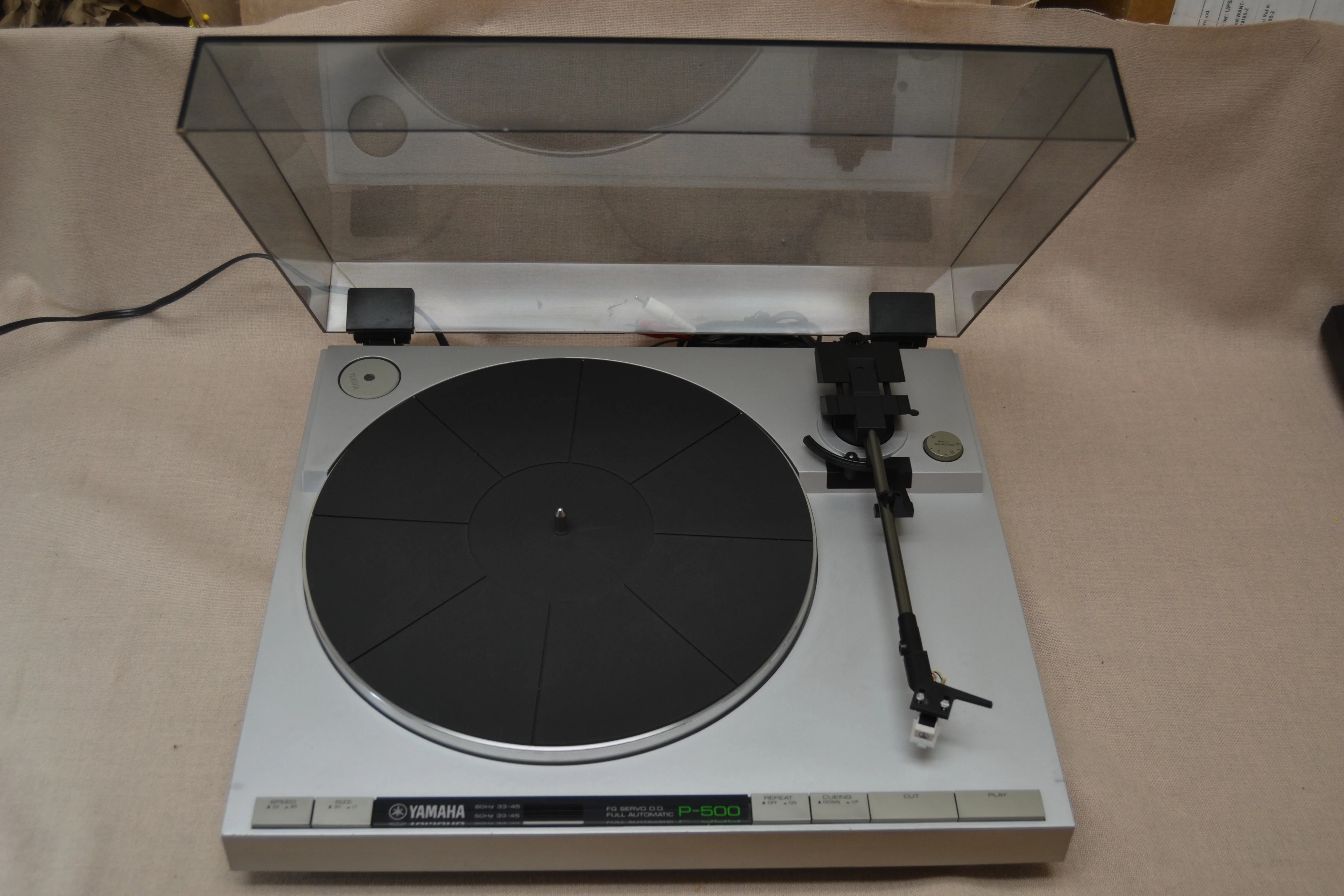 Yamaha P-500  Fully Automatic Turntable (1982-1983) * NEW Audio Technica AT3600 Cartridge * BOX - Image 5