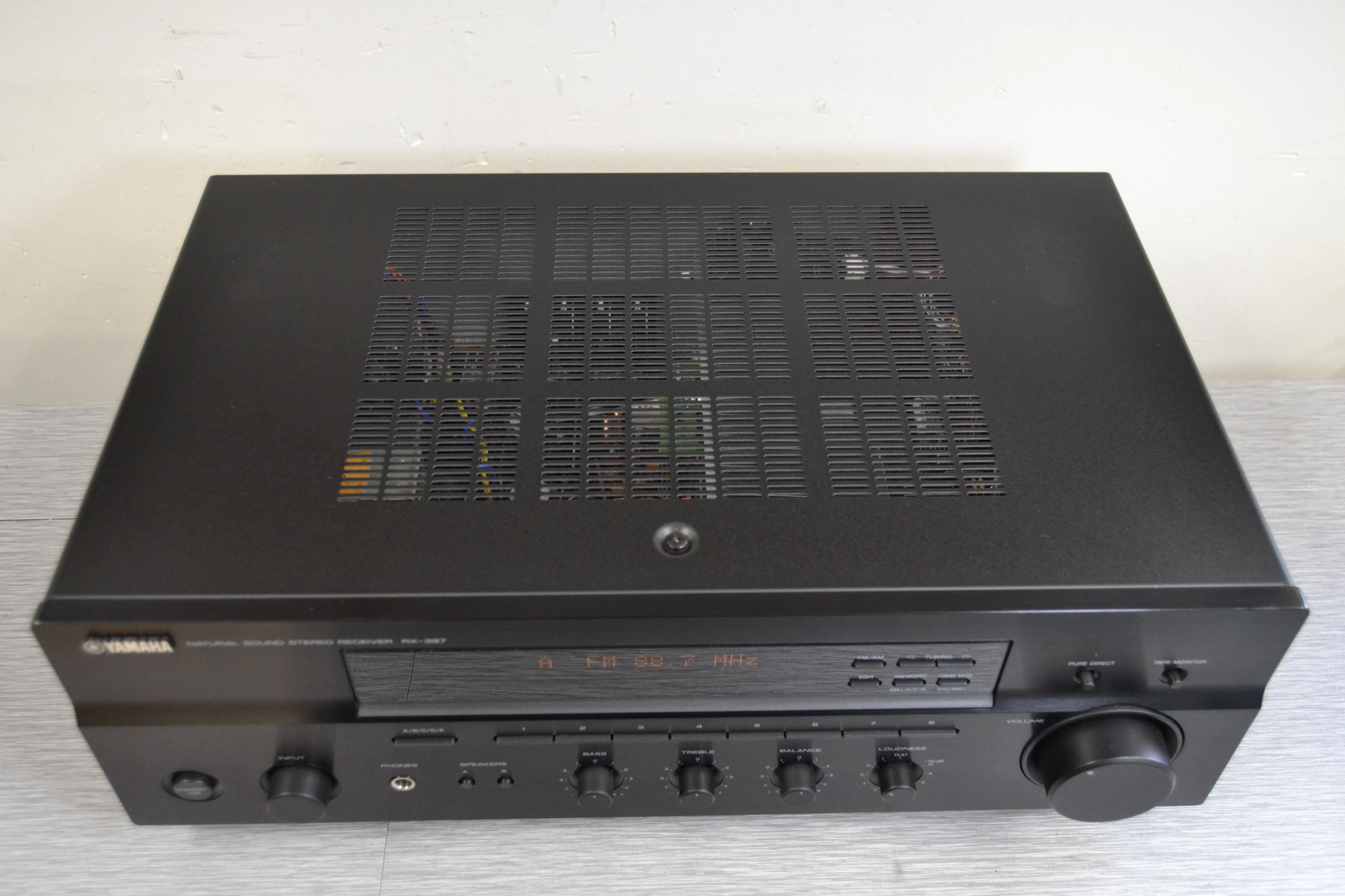 Yamaha RX-397 Stereo Receiver - Image 5