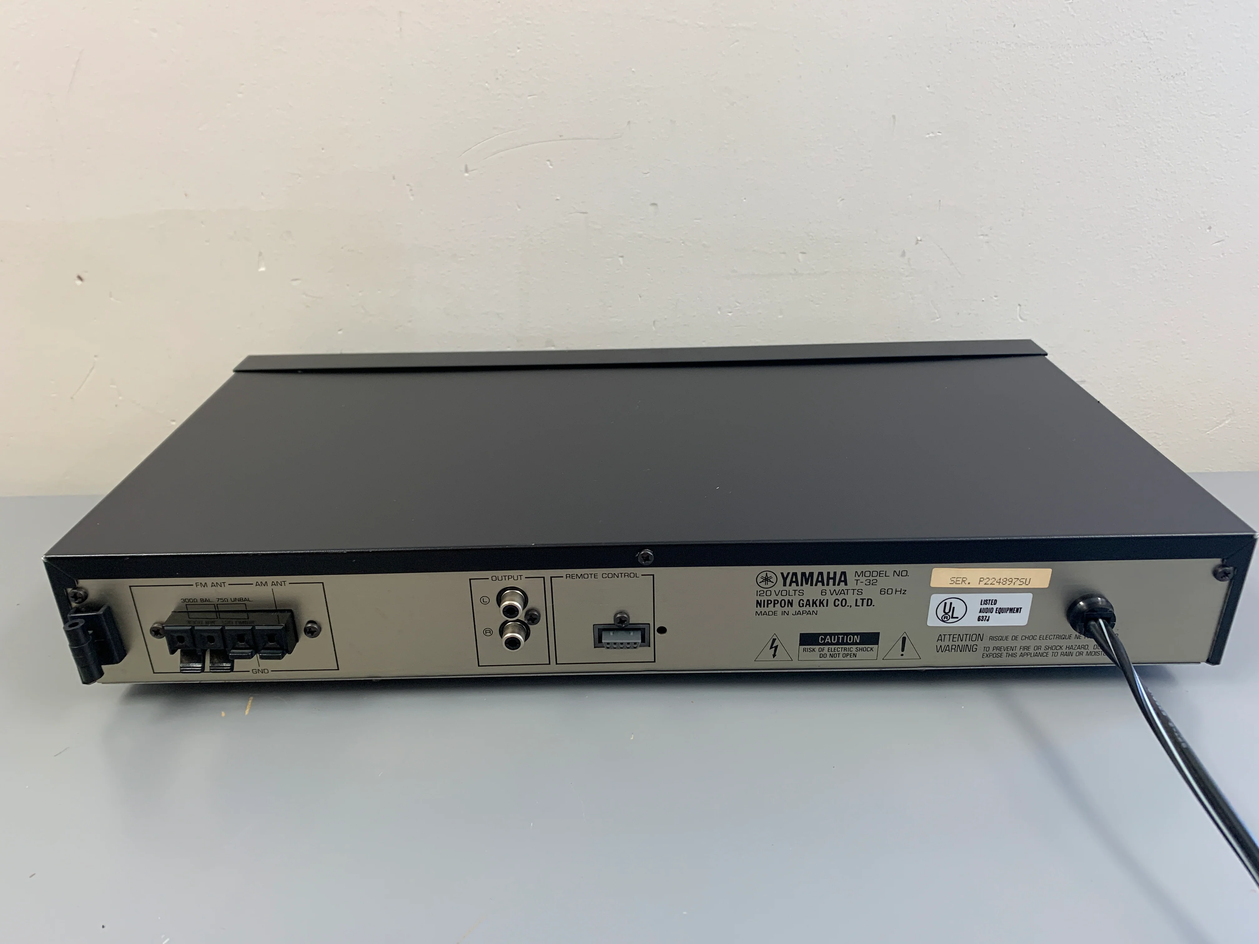 Yamaha T-32 AM/FM Stereo Tuner - Image 8