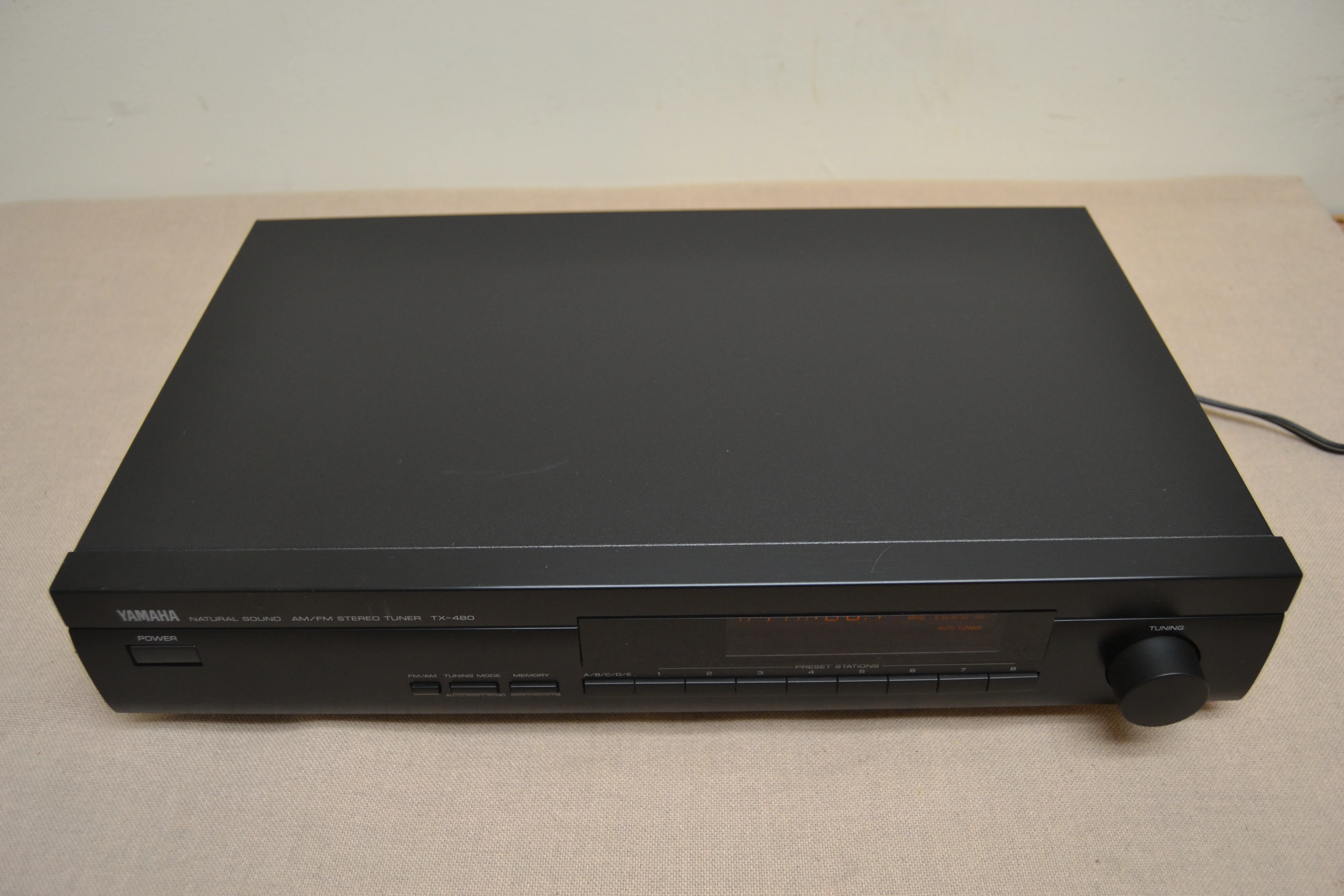 Yamaha TX-480 AM/FM Stereo Tuner - Image 7