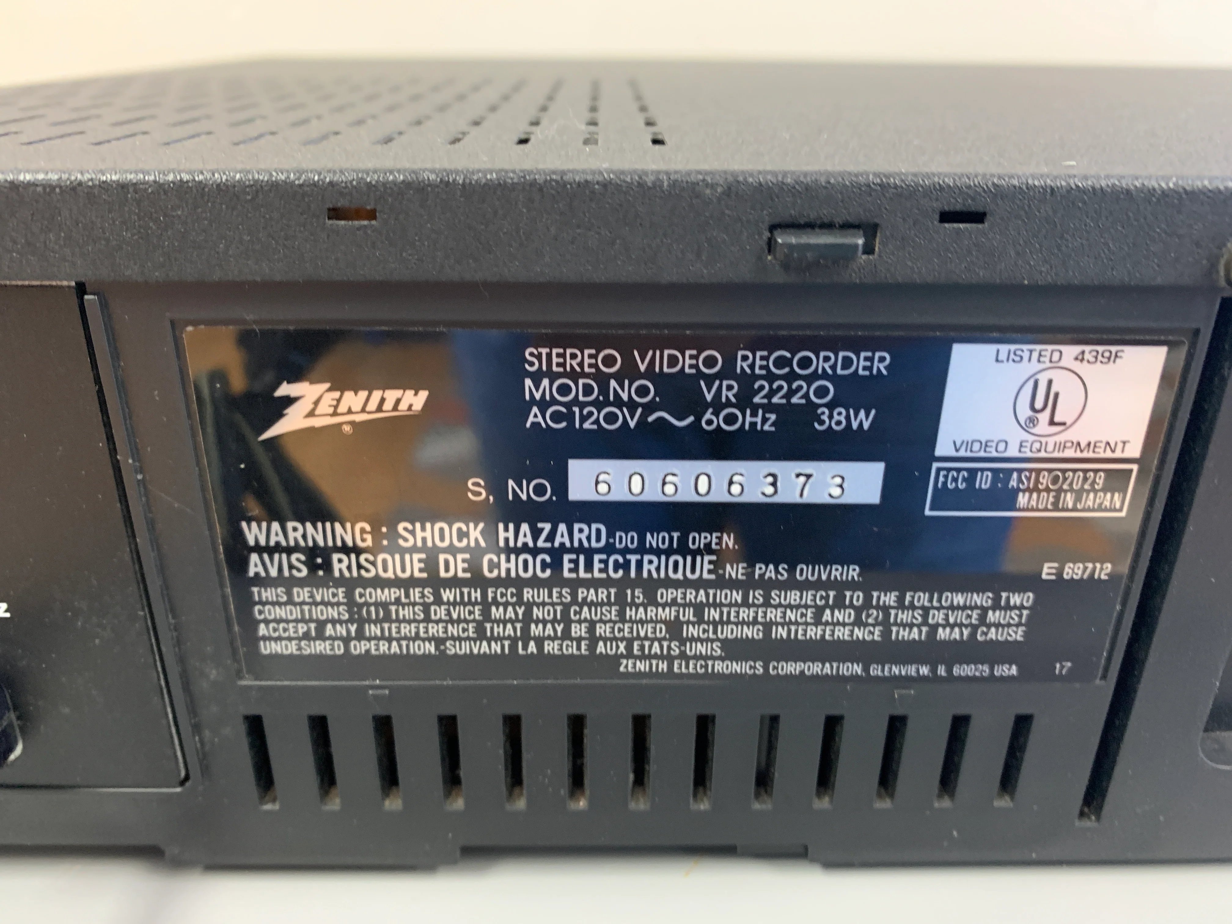 Zenith VR-2220 HiFi HQ Stereo Video Cassette Recorder - Image 12