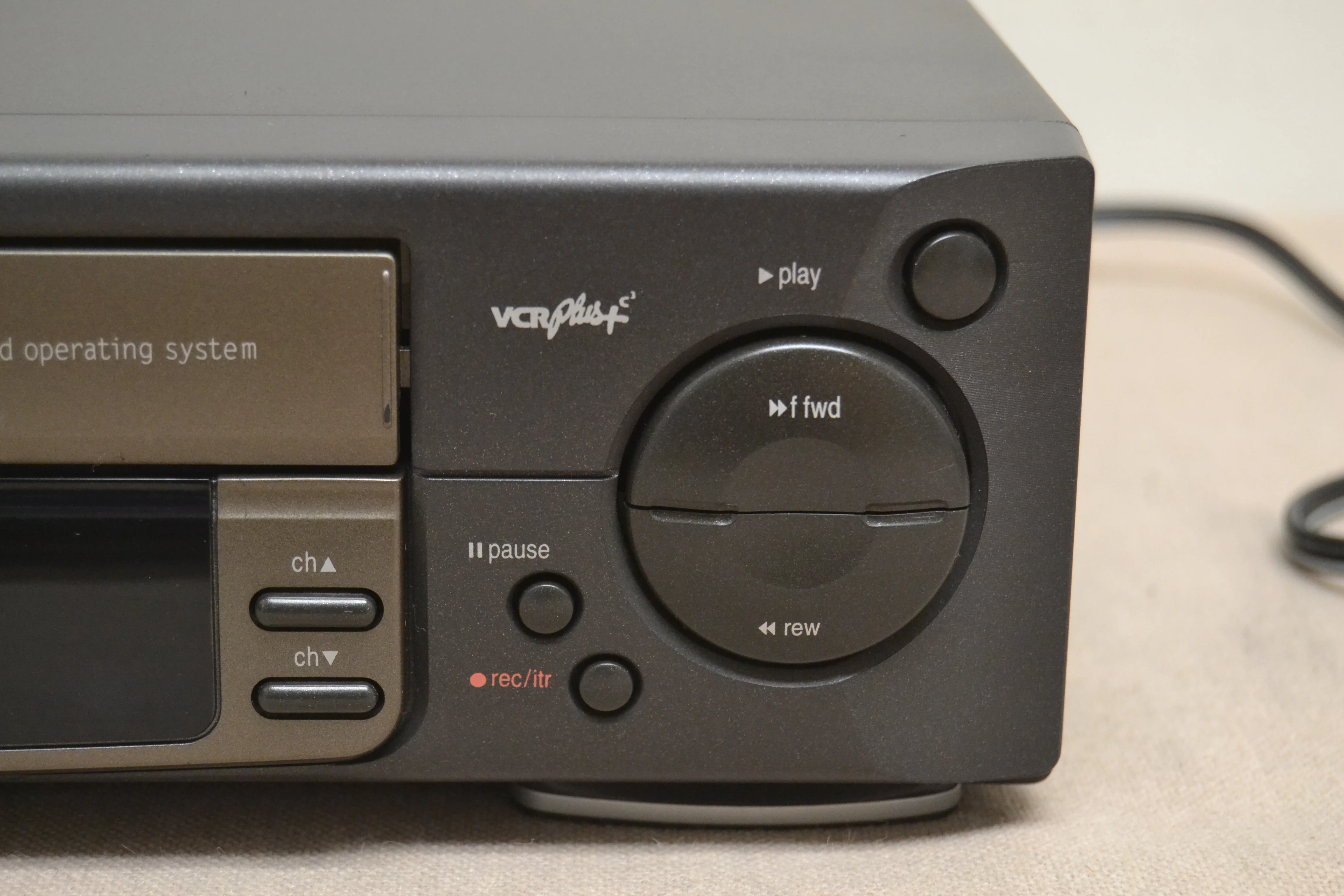 Zenith VRA-424* 4 Heads Hi-Fi Video Cassette Recorder * Fully Serviced * New Belts - Image 4